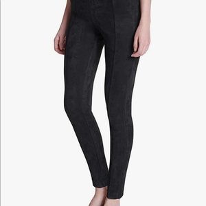 Andrew Marc M/Medium Polyester Spandex Black Rider Faux Suede Legging Pants